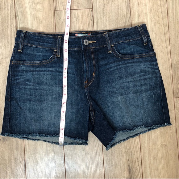 Women’s Levi’s Jeans Shorts size 8 - Picture 11 of 11